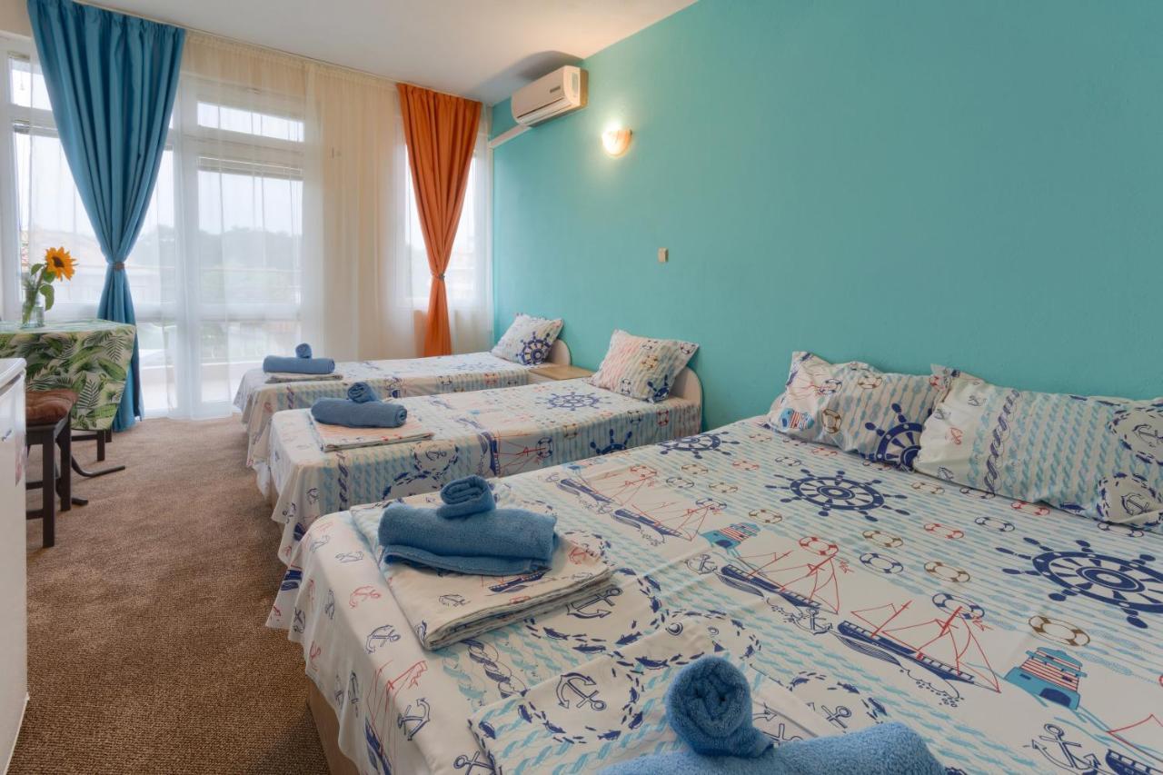 Kazlarov Guest House Kiten  Exterior foto